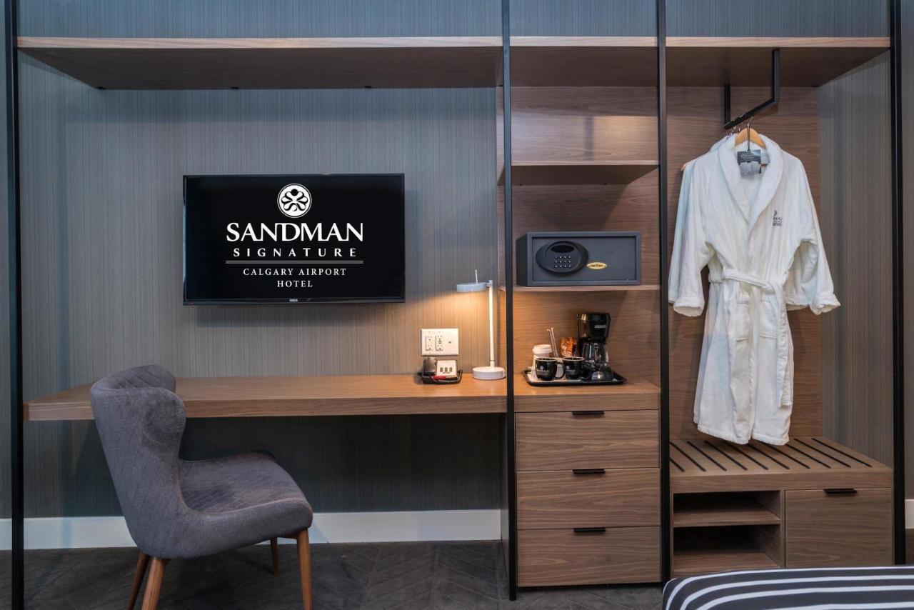 Sandman Signature Calgary Airport Hotel Exterior foto